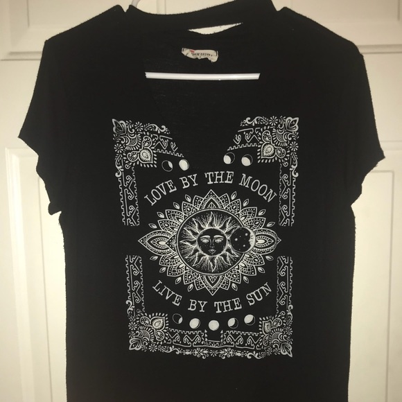 Shirt - Picture 1 of 2